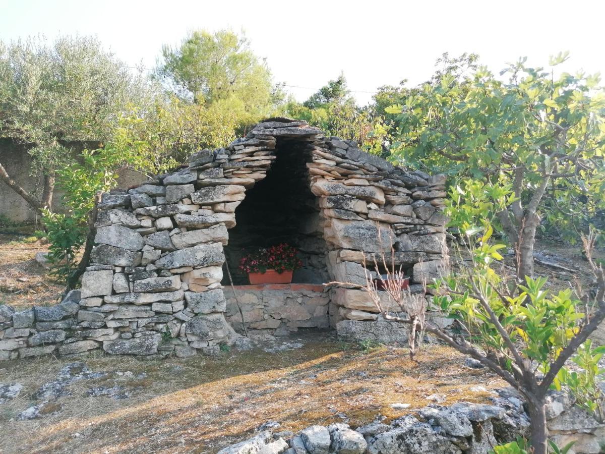 La Petite Maison Villa Splitska Exterior foto